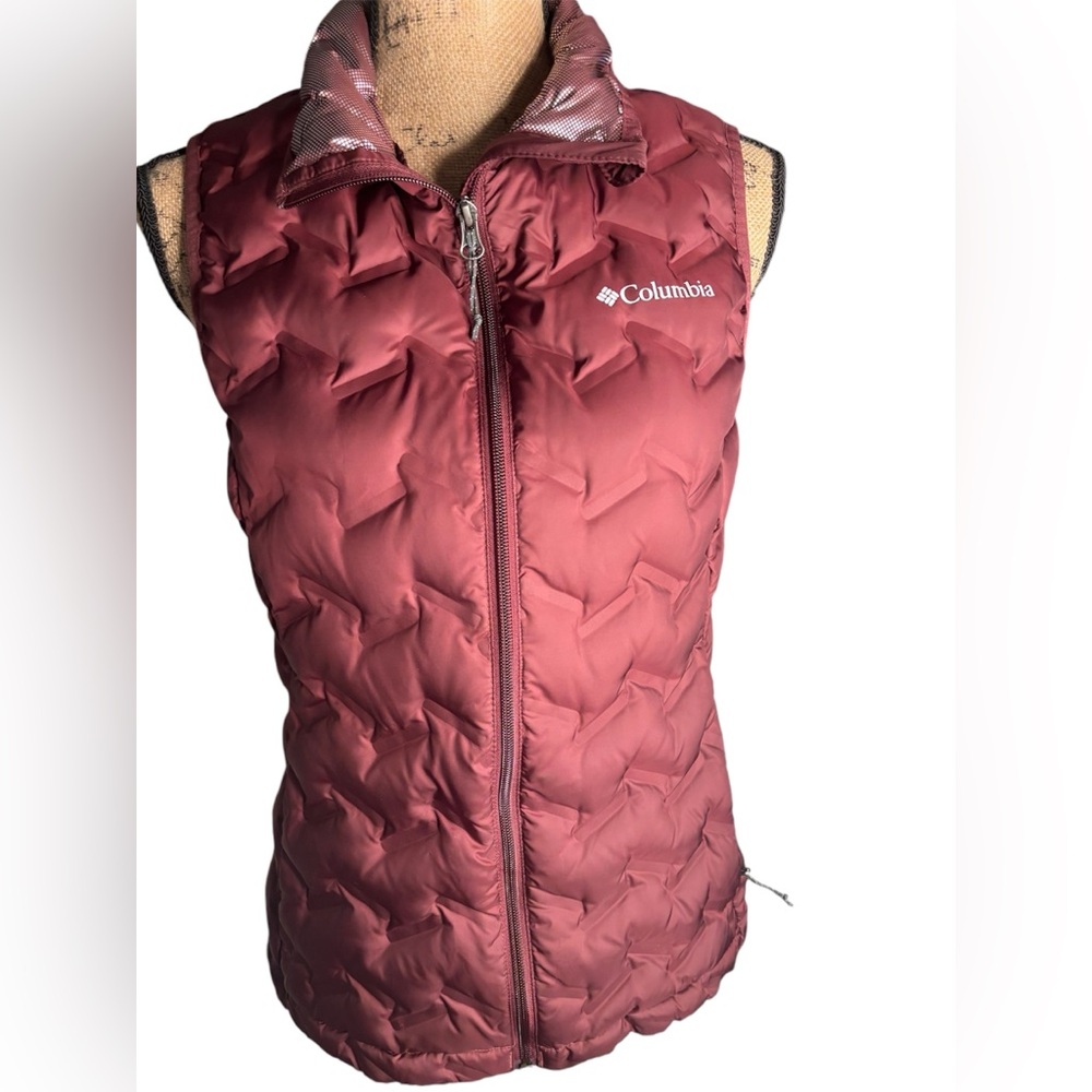 Columbia Women's Delta Ridge Down Ves